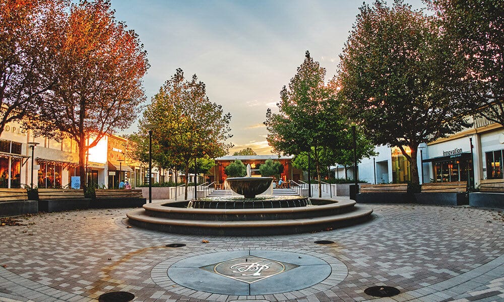 boradway plaza in walnut creek - vending in walnut creel