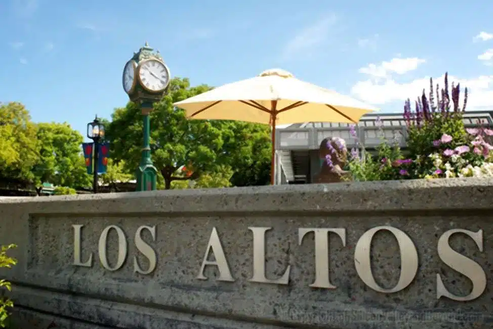 los altos downtown with los altos sign